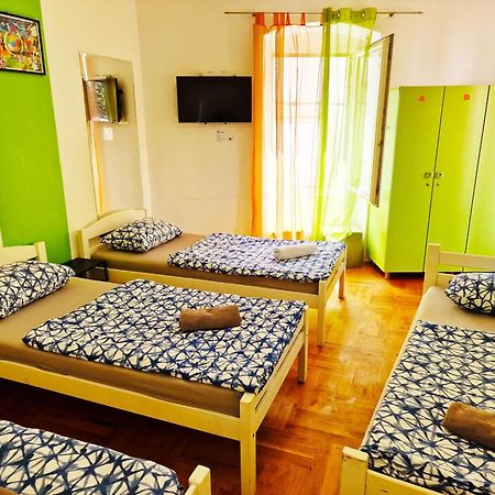 Croparadise Hostel Split Eksteriør billede