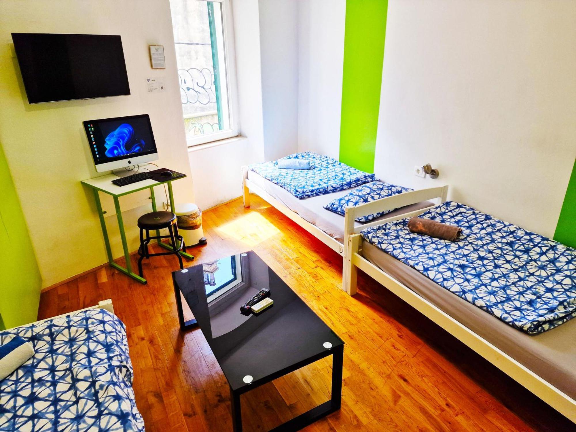 Croparadise Hostel Split Eksteriør billede