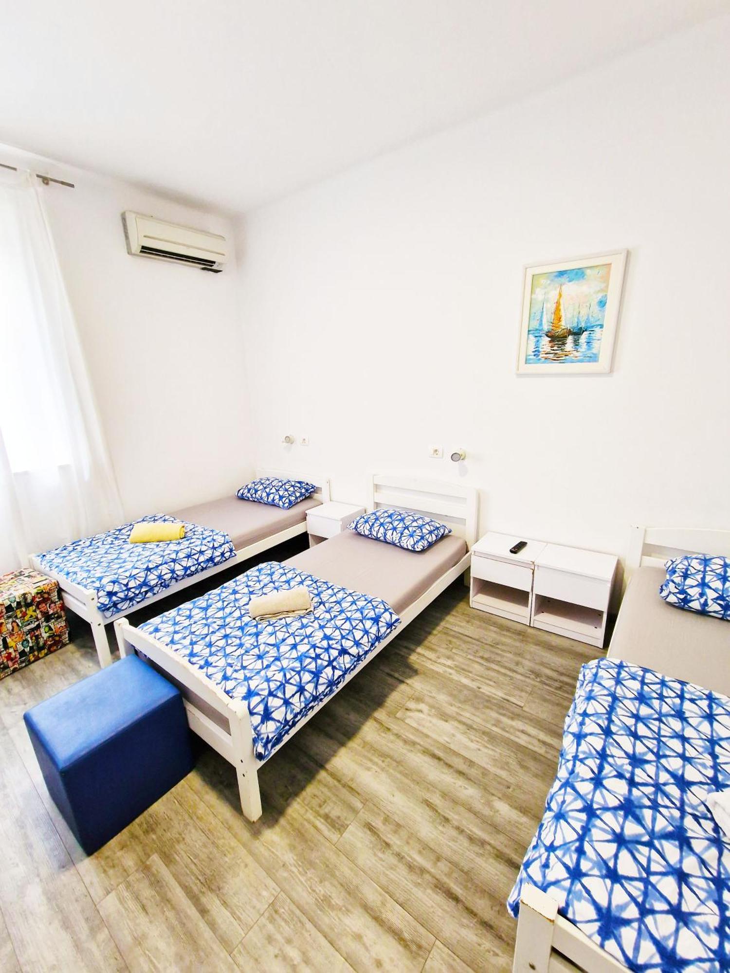 Croparadise Hostel Split Eksteriør billede