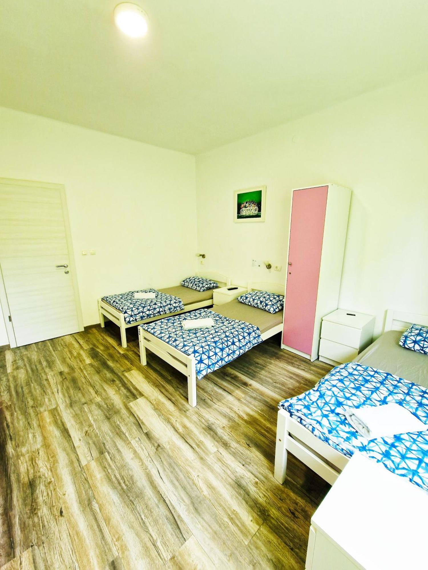 Croparadise Hostel Split Eksteriør billede